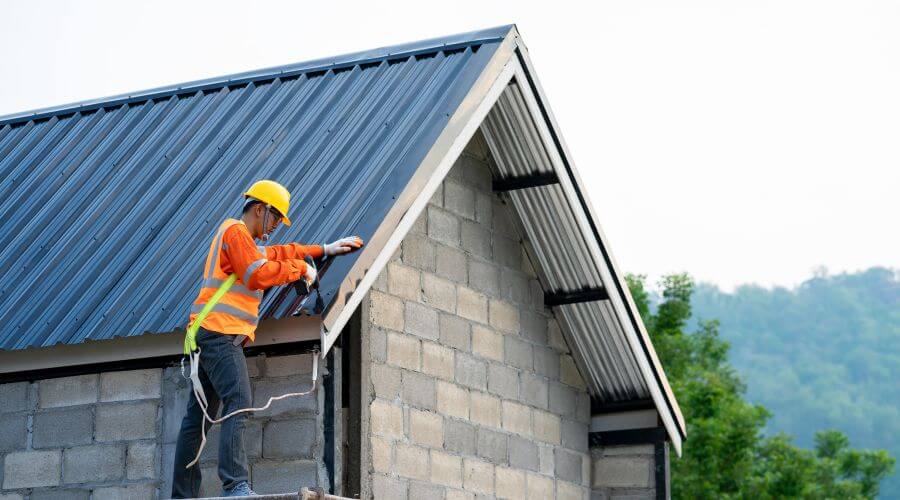 Professional Flat Roofing Installation in North Royalton, OH